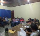VEREADORES, PREFEITO, VICE-PREFEITO E SECRETRIOS SE REUNIRAM NESTA SEGUNDA (27).